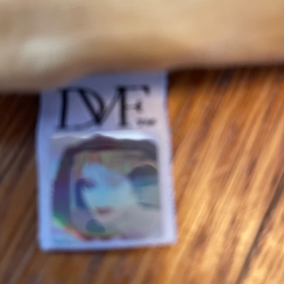 Diane Von Furstenberg Tan Linen Skirt - Picture 8 of 9